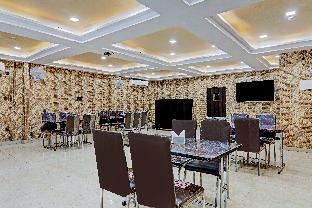 townhouse jayati oasis inn