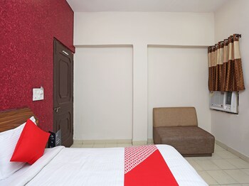 oyo 7859 hotel gurukripa