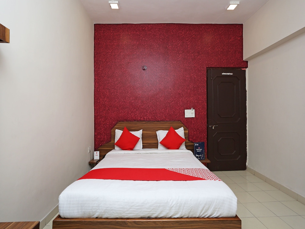 oyo 7859 hotel gurukripa