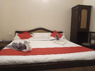 Oyo 9183 Rj Inn,,2 star