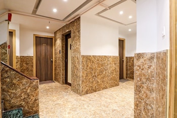 Capital O 1481 Hotel Heritage,0, Vip Road, Raghunathpur, Beside Spandhan Hospital, Kolkata, West Bengal 700059,3 star