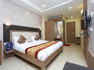 Capital O 1547 Hotel The Oasis,,3 star