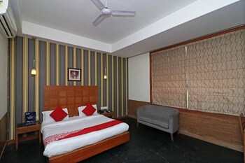 oyo 421 one hotel