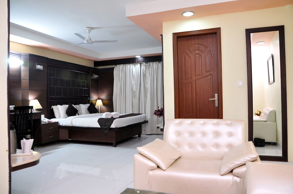 foxoso taj view hotel