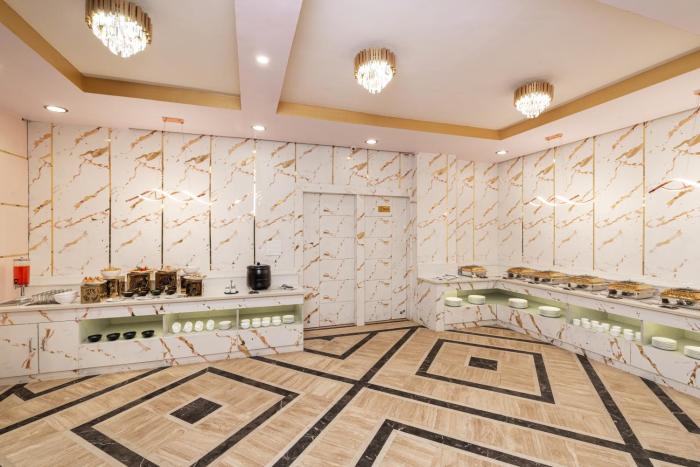 foxoso taj view hotel