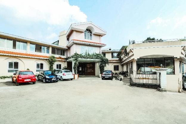 capital o 13231 hotel sapphire garden view