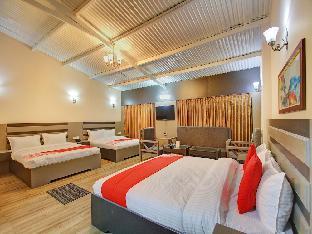 Capital O 13231 Hotel Sapphire Garden View,,2 star