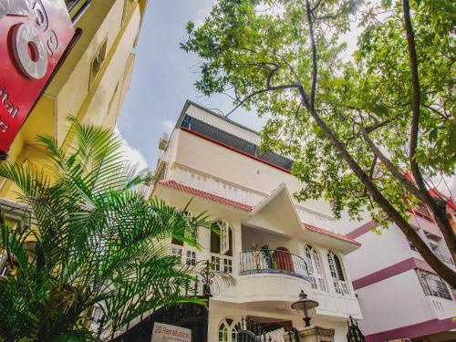 oyo 2561 hotel resida service apartments