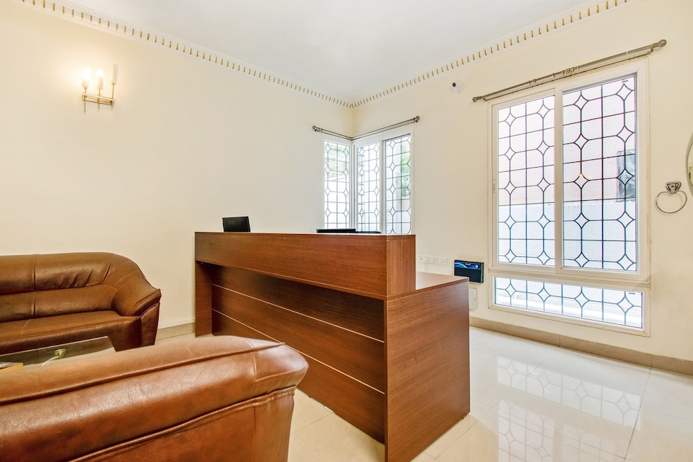 oyo 2561 hotel resida service apartments