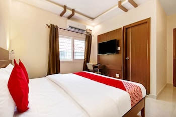 oyo 2561 hotel resida service apartments