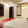 oyo 14194 hotel deccan lodging and boarding