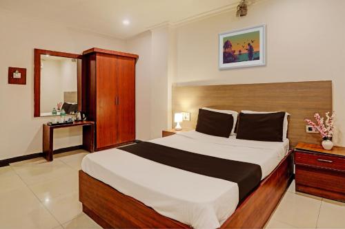 Hotel O Vaishnavi Park,,3 star