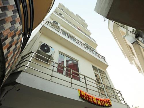 the shivaay aiims by lovely hospitality