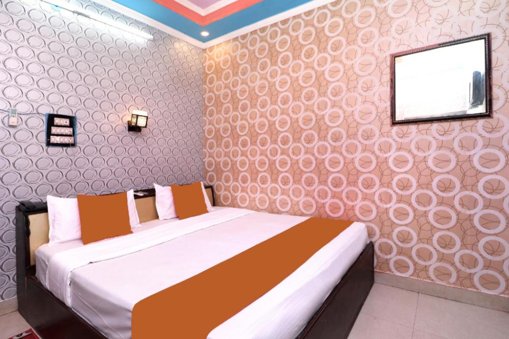 spot on 29647 hotel heaven