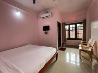 shabari residency by oyo rooms