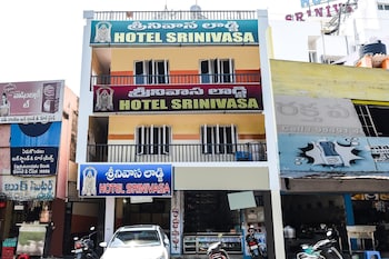 Spot On 36583 Hotel Srinivasa Residency,Old Alipiri Rd, Srinivasa Swami Vivekananda Circle, Sarojini Devi Layout, Tirupati, Andhra Pradesh 517507,2 star