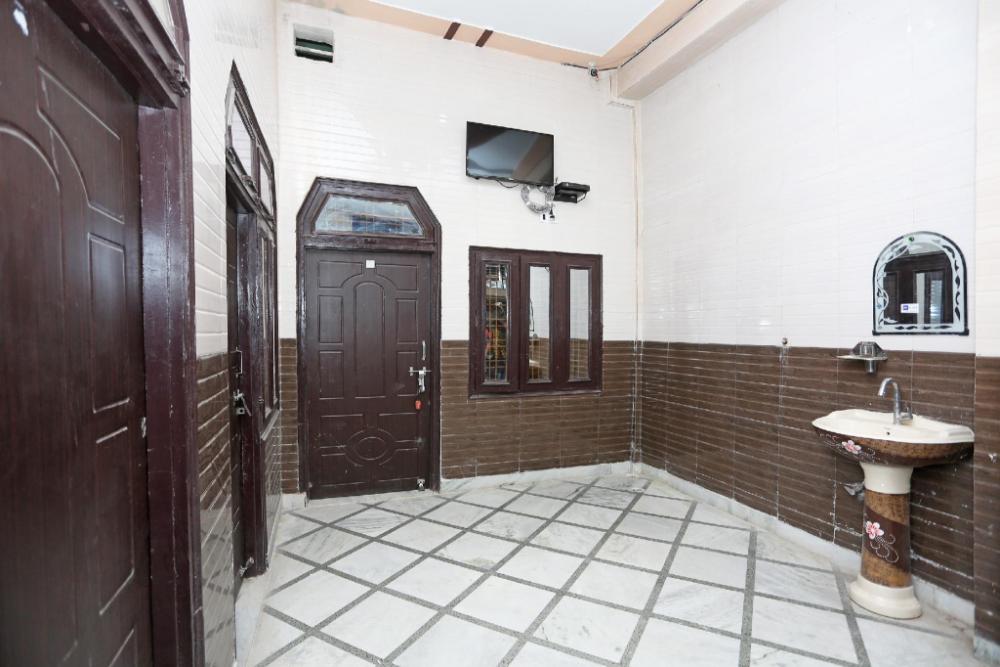 spot on 37780 hotel doon sabri