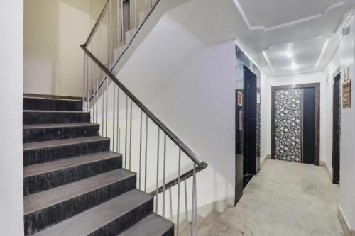 capital o 39826 hotel novelty pride