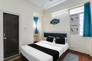 Capital O 39826 Hotel Novelty Pride,,2 star