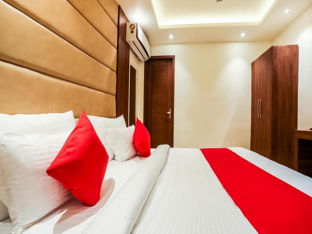 hotel o status inn