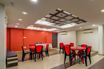oyo 4312 hotel park street