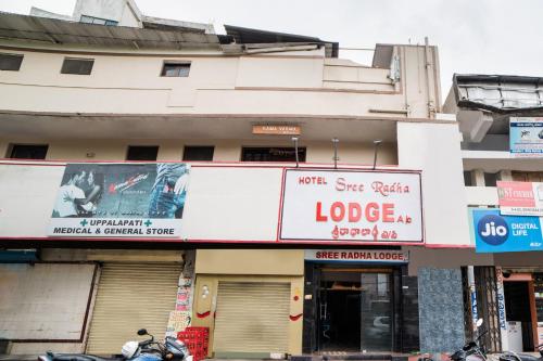 Spot On 45433 Sree Radha Lodge,,3 star