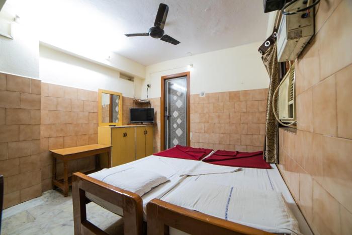 spot on 45433 sree radha lodge