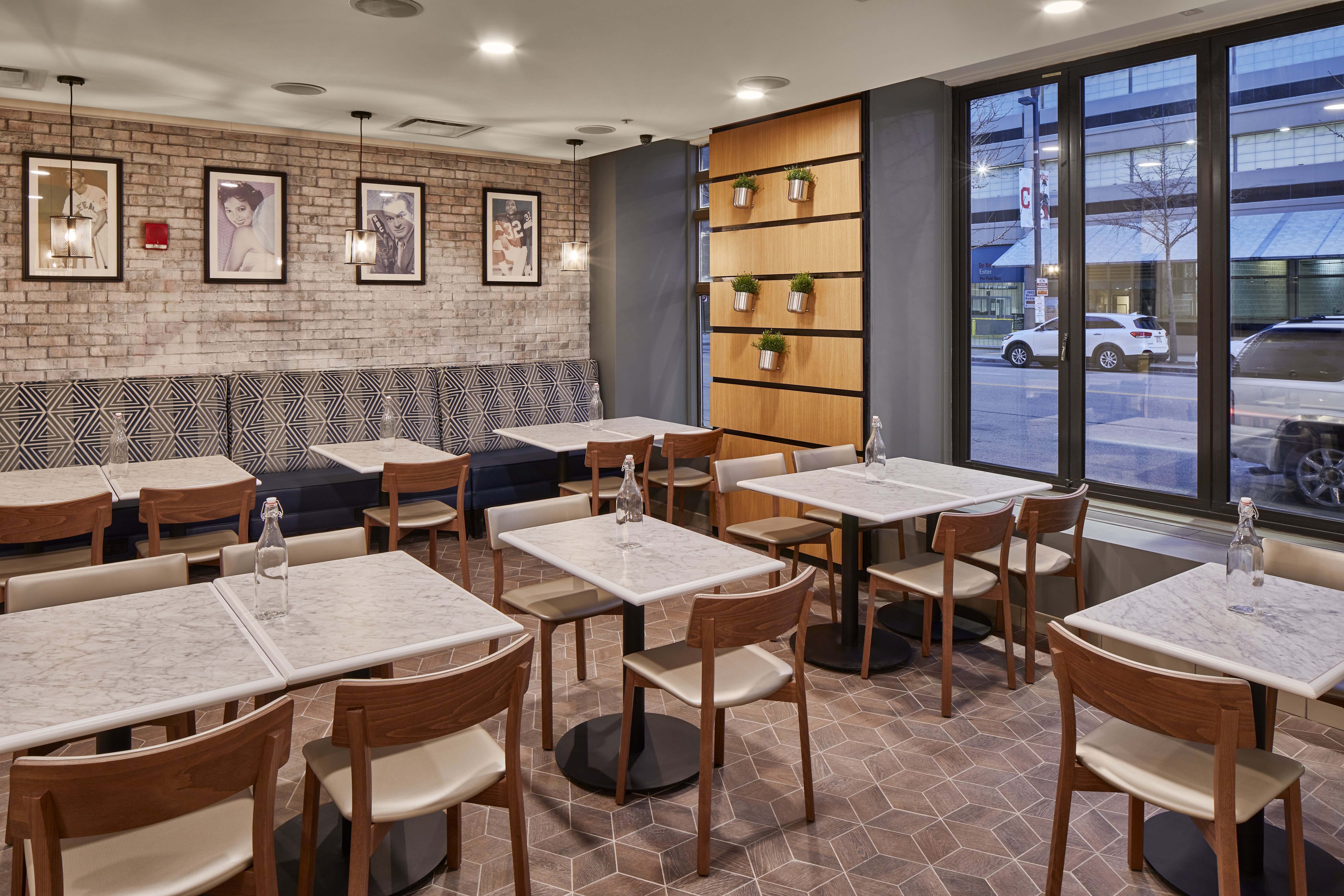 hotel indigo cleveland downtown by ihg