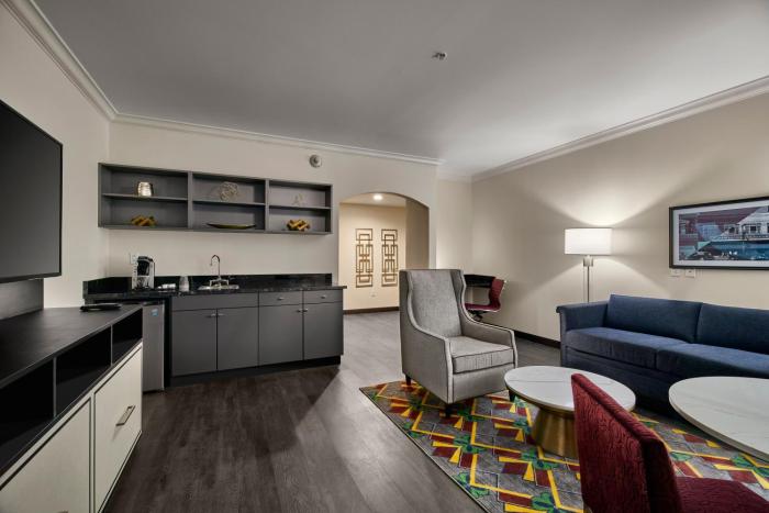 hotel indigo cleveland downtown by ihg