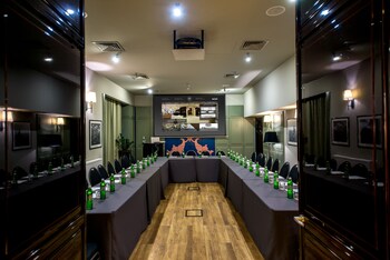 Astoria Hotel,Lviv Oblast>>Lviv,4 star