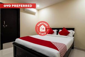 Capital O 49955 Hotel Green Tree,,3 star