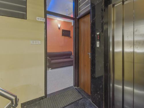 hotel o royal blue