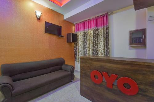 hotel o royal blue