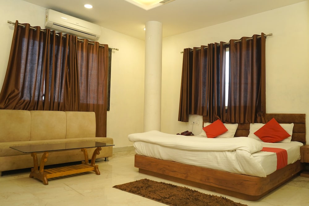 capital hotel in