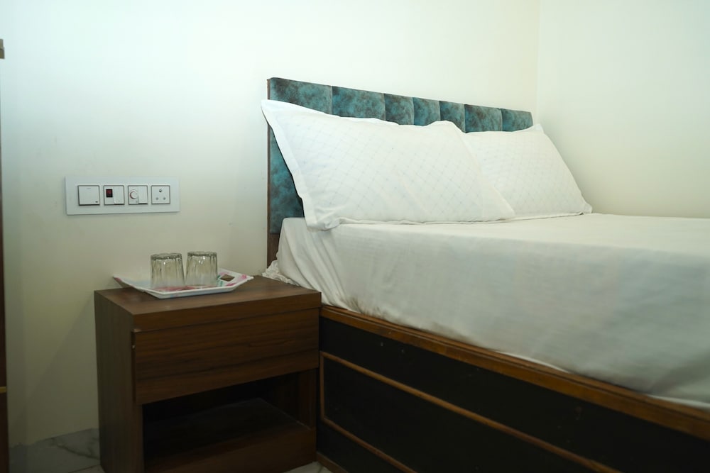 capital hotel in