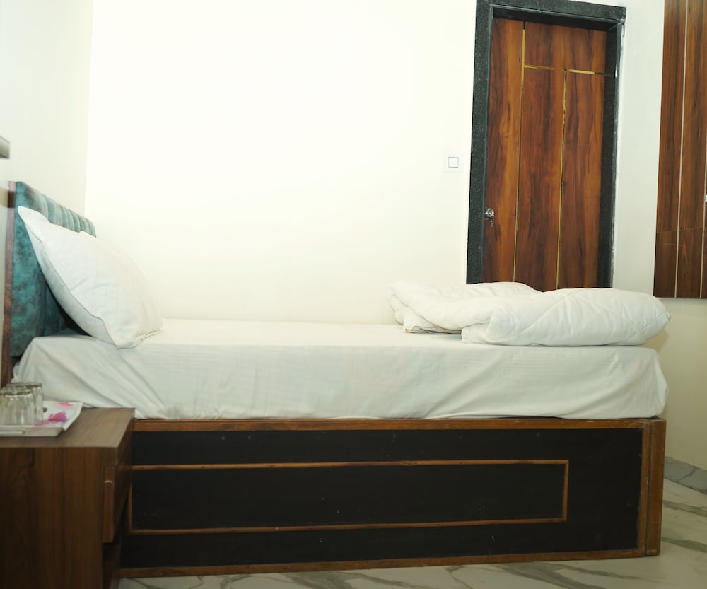 capital hotel in