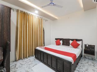 super hotel o aastha near chaudhary charan singh international airport