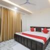 super hotel o aastha near chaudhary charan singh international airport
