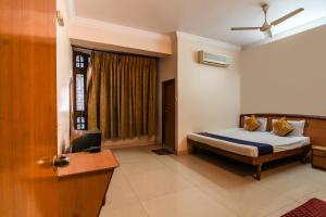 Spot On 69484 Hotel Rk Residency,,2 star