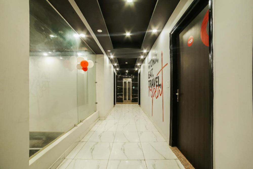 capital o 70301 rohil residency