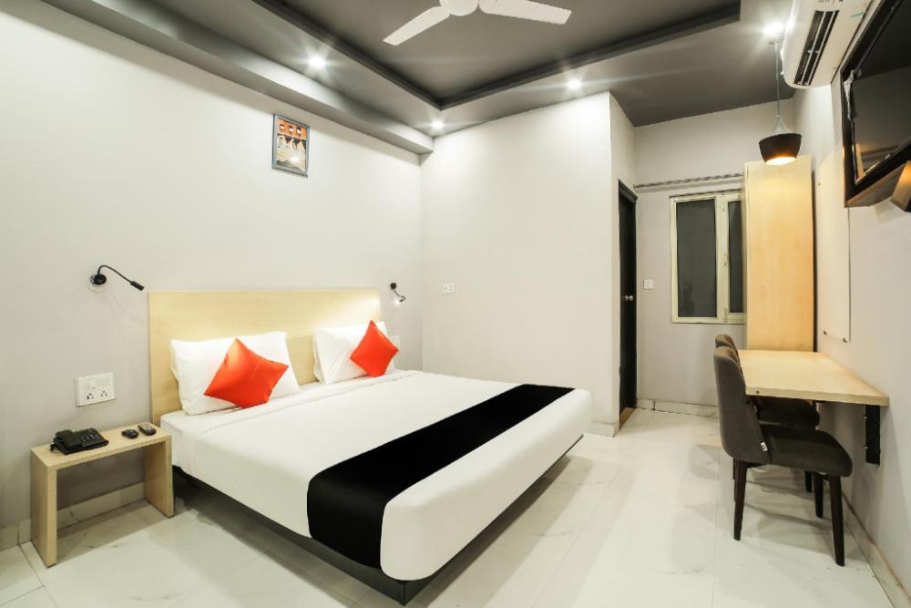 capital o 70301 rohil residency