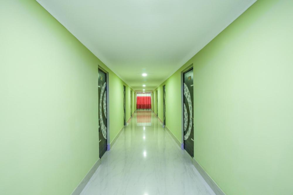 super hotel o lokenath