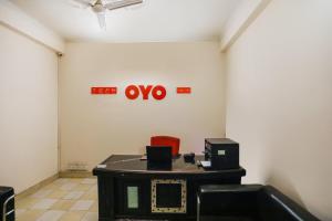 hotel o av residency near botanic garden of indian republic