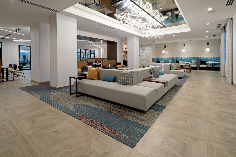 springhill suites by marriott valencia