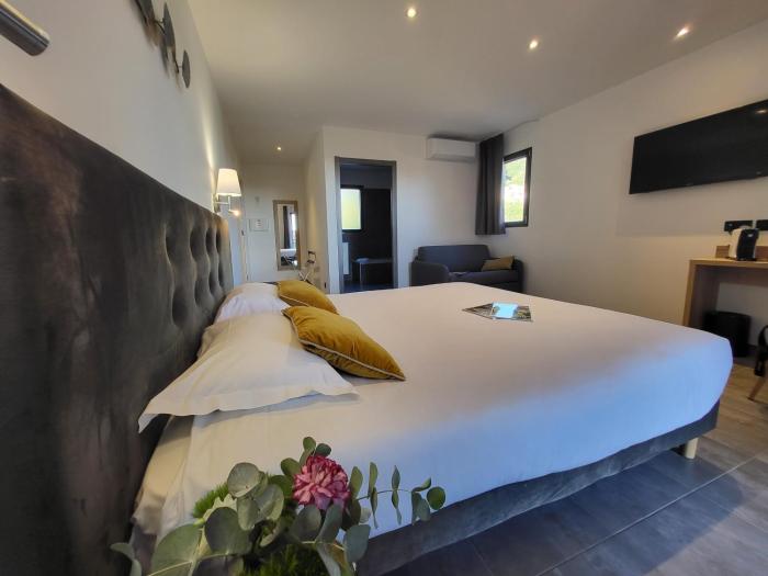 hotel casa mea