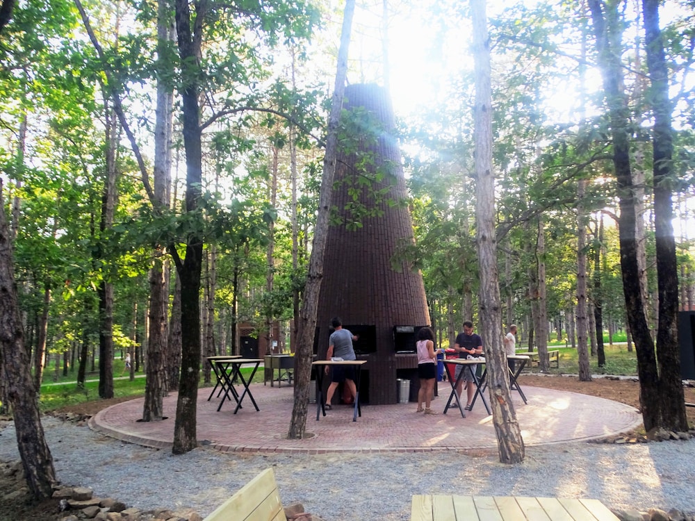longosphere glamping