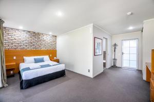 northridge country lodge