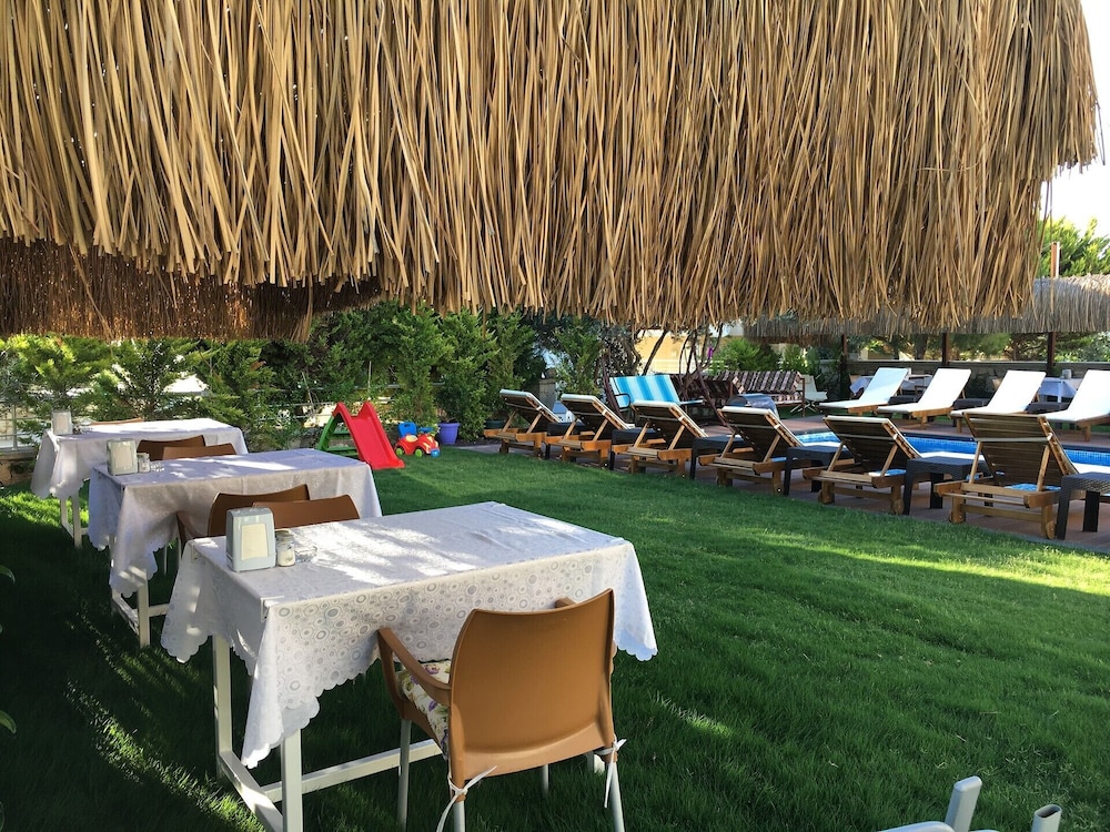 cesmeli boutique hotel