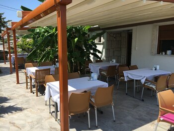 cesmeli boutique hotel