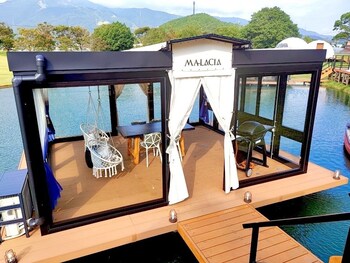 glamp element campground